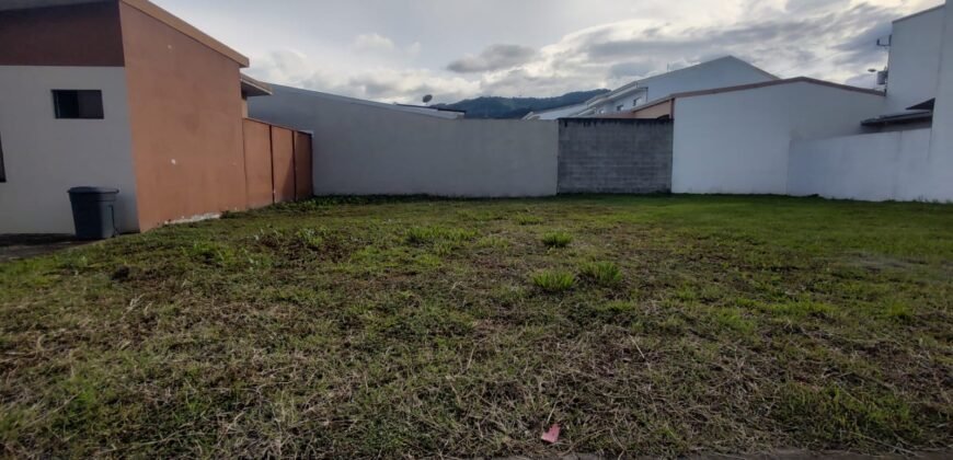 Venta de lote en Nobleza de Coris