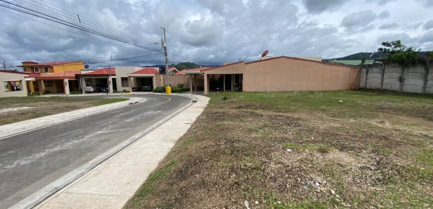 Venta de lote en Cartago, Villas de Dulce Nombre