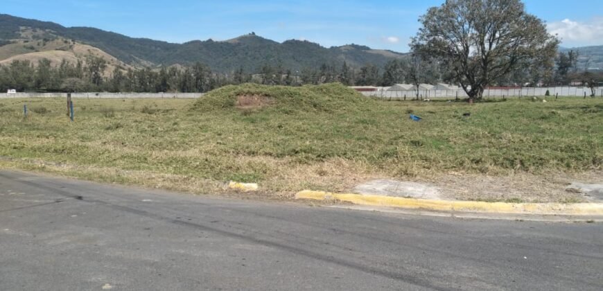 Lote en venta en Cartago, Comercial/Industrial