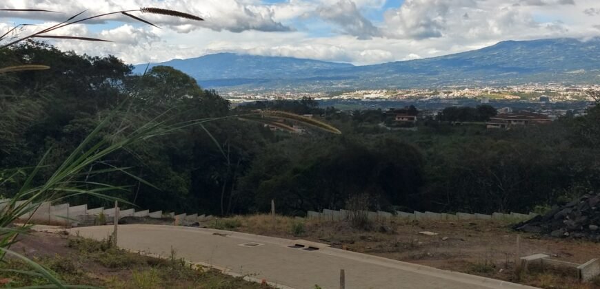 Venta de lote en Escazú, Bello Horizonte