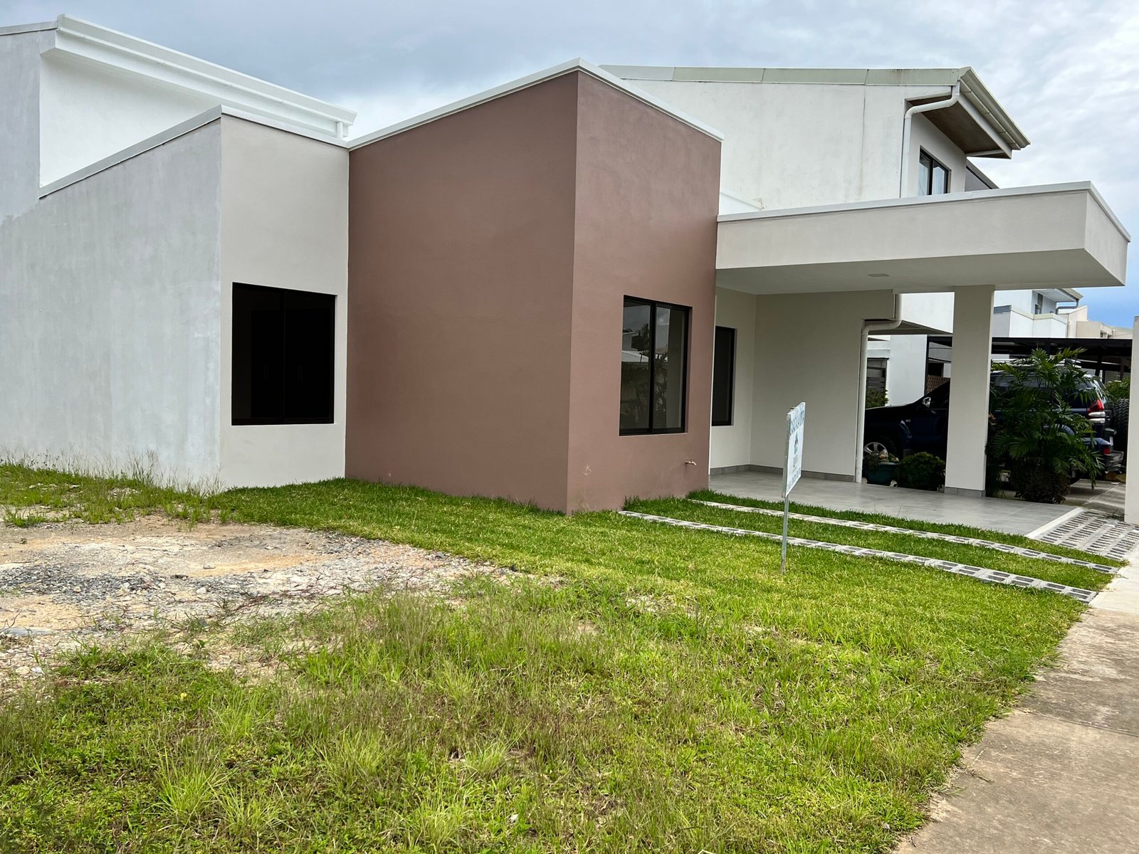 Venta de casa en Nobleza de Coris cond