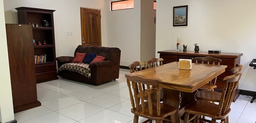 Apartamento en venta en La Floresta ($143,000)