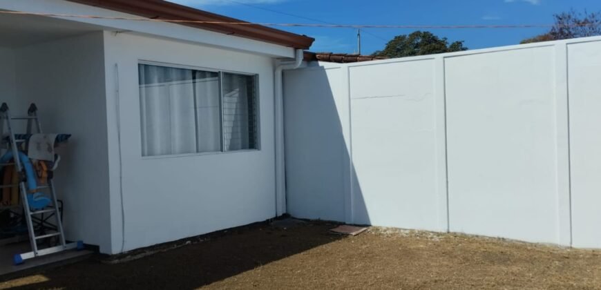 Casa en Playa Bejuco acceso a la playa