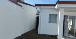 Casa en Playa Bejuco acceso a la playa