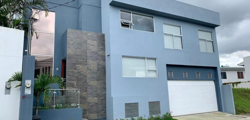 Casa en venta Condominio Rialto