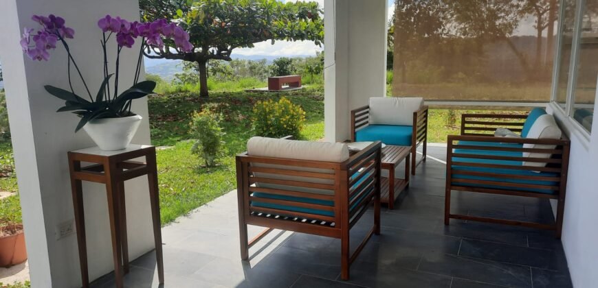 Venta de casa en Atenas, Alajuela