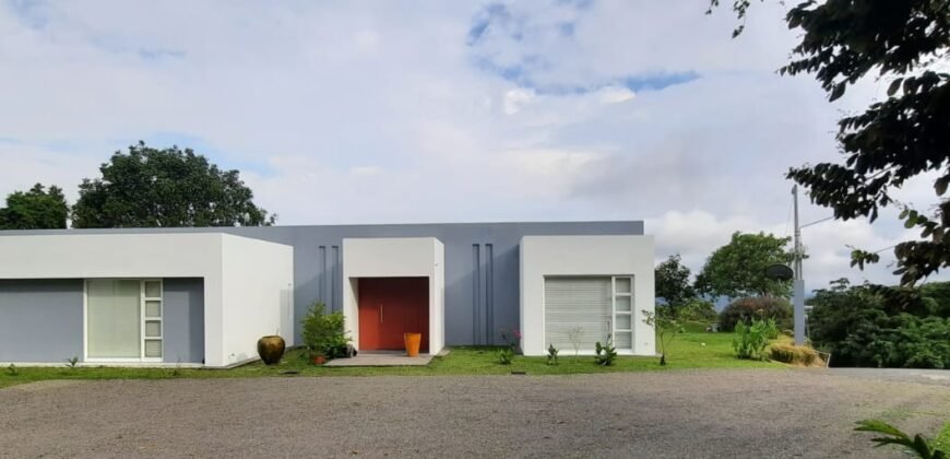 Venta de casa en Atenas, Alajuela