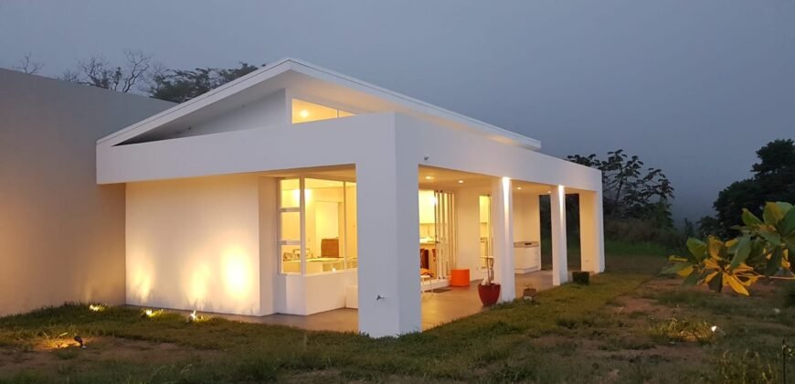 Venta de casa en Atenas, Alajuela