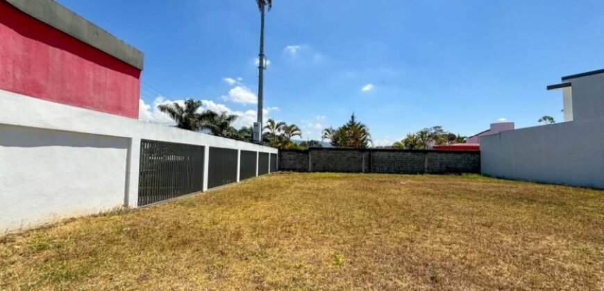 Lote en venta en Montes de Oca