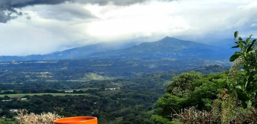 Venta de casa en Atenas, Alajuela
