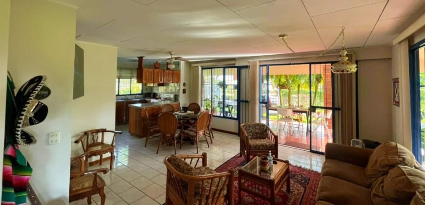 Venta de Quinta en La Garita, Alajuela