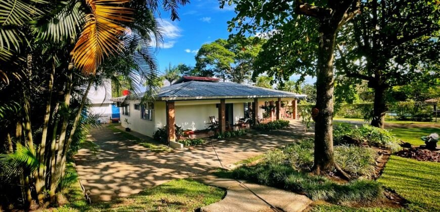 Venta de Quinta en La Garita, Alajuela