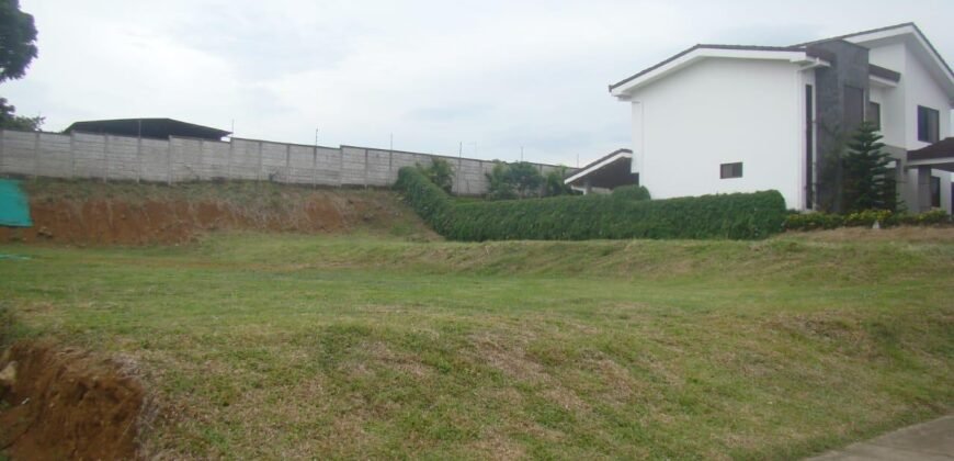 Venta de lote en condominio La Guácima