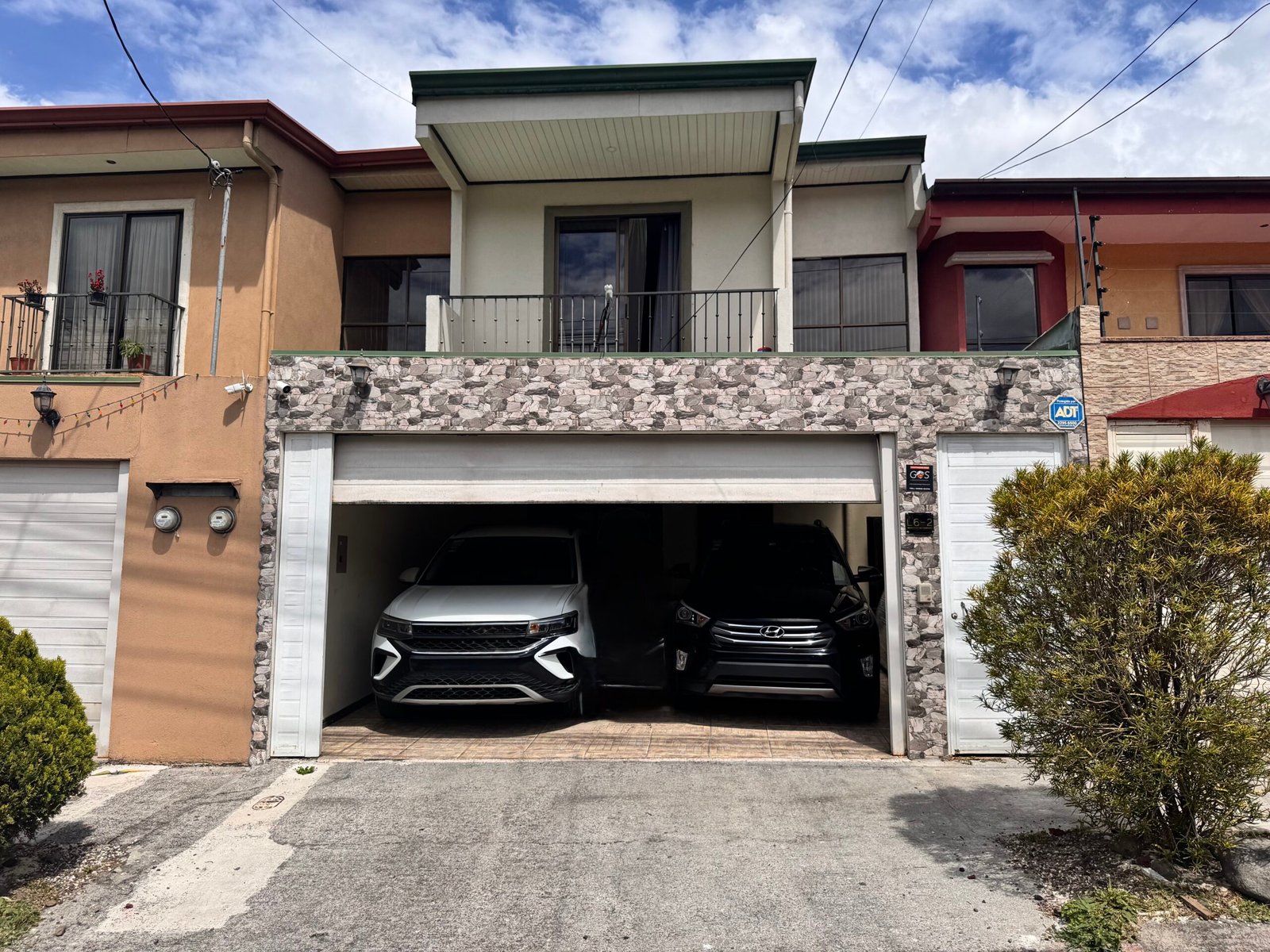 Venta de casa en Estancia Antigua