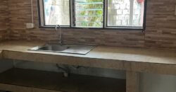 Venta de casa y 2 apartamentos, Cartago