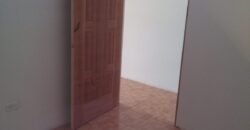 Venta de casa y 2 apartamentos, Cartago