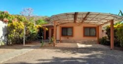 Venta de casa Playa Tivives, Puntarenas