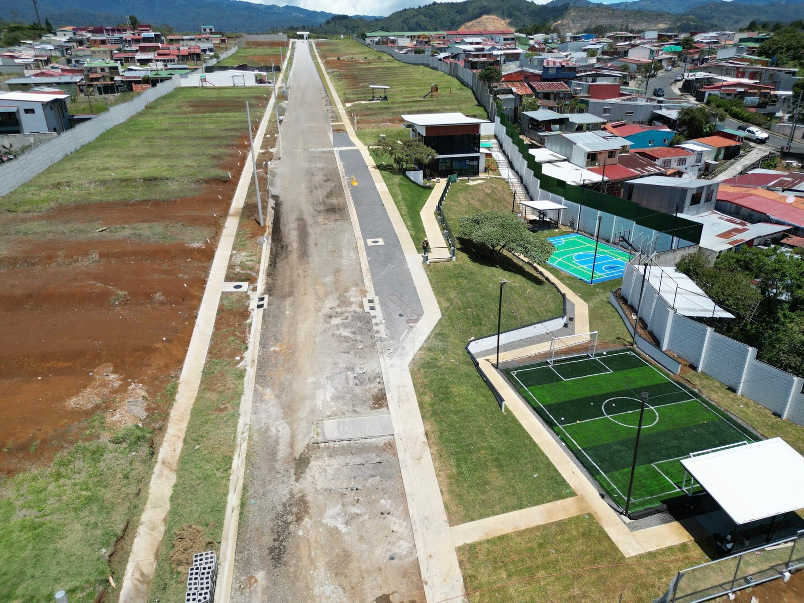 Venta de lote o casa en Paraíso Centro